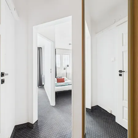 Galopu 7 Superapart - Blisko Lotniska I Toru Sluzewiec