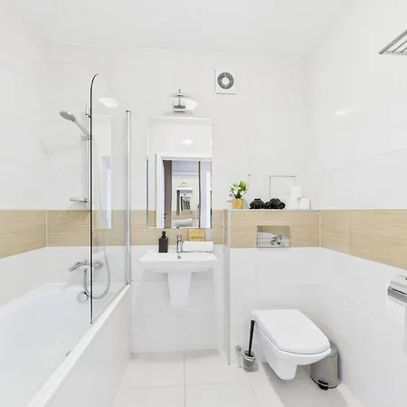 Apartman Galopu 7 Superapart - Blisko Lotniska I Toru Sluzewiec