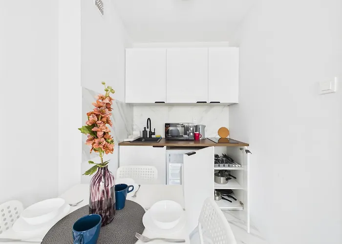 Galopu 7 Superapart - Blisko Lotniska I Toru Sluzewiec وارسو