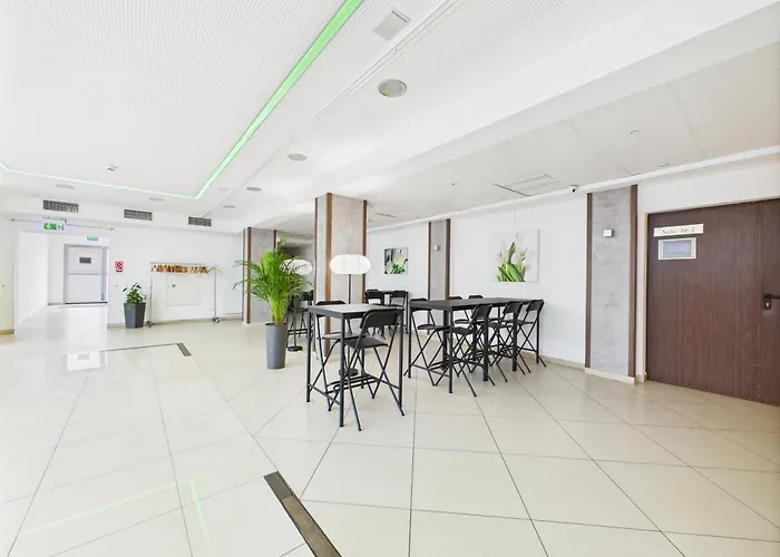 Galopu 7 Superapart - Blisko Lotniska I Toru Sluzewiec * Warsaw