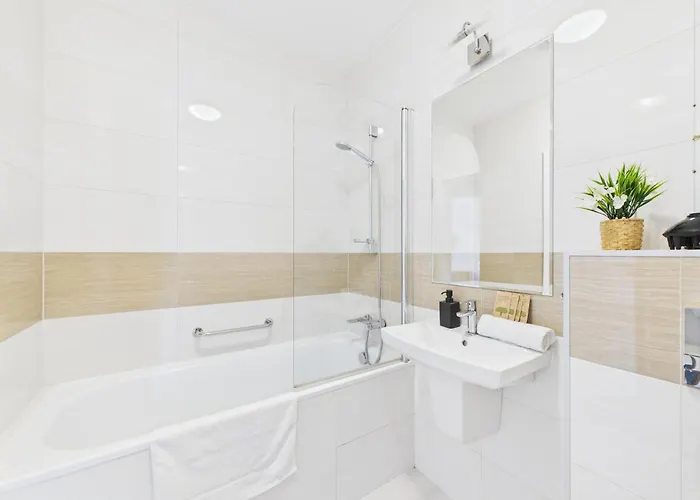 Galopu 7 Superapart - Blisko Lotniska I Toru Sluzewiec وارسو