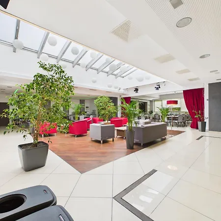 Galopu 7 Superapart - Blisko Lotniska I Toru Sluzewiec Appartement *